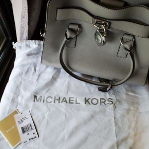 Gently used Michael Kors Hamilton purse